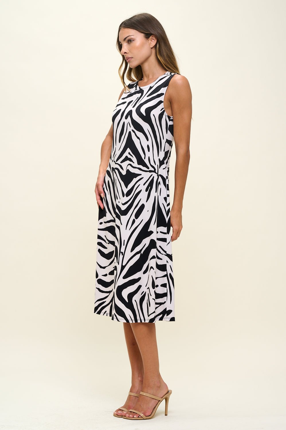 Image of West K Camila Sleeveless Knee Length Dress Green Geo