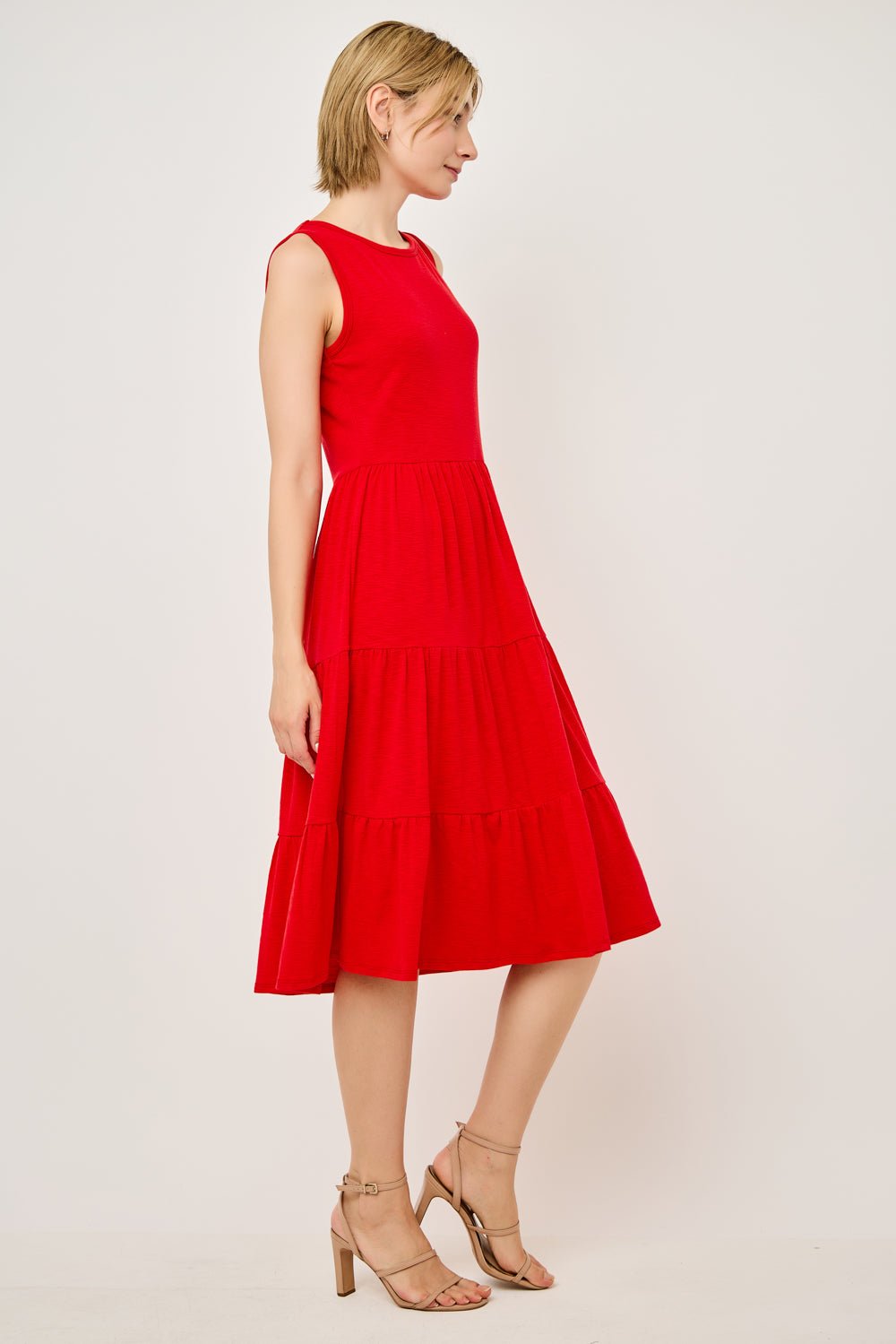 Image of West K Cecily Sleeveless Tiered Midi Dress Red