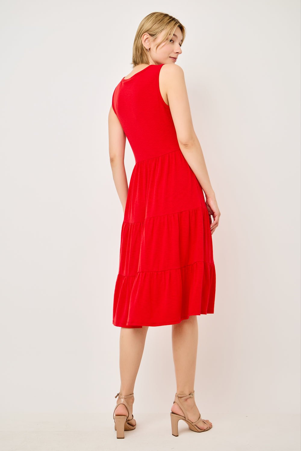 Image of West K Cecily Sleeveless Tiered Midi Dress Red