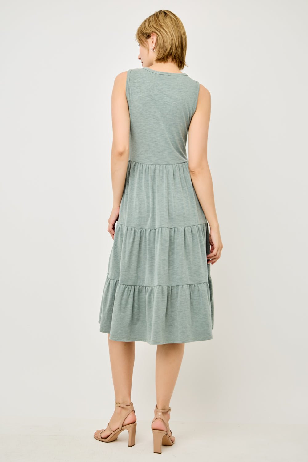 Image of West K Cecily Sleeveless Tiered Midi Dress Sage