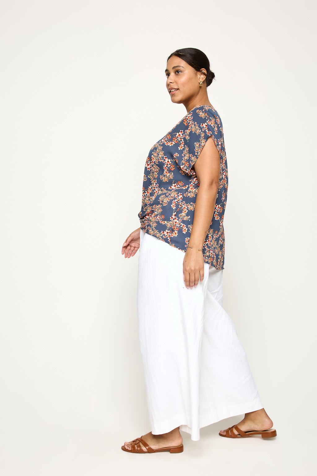 Image of West K Leah Plus Size Short Sleeve Woven Top Steel Blue Daisy
