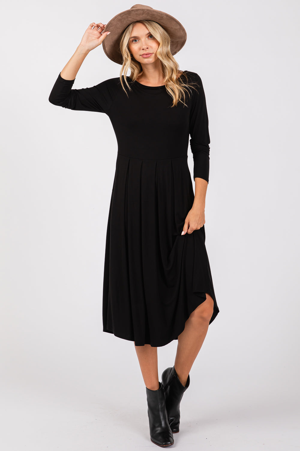 Charlee Long Sleeve A-line Knit Dress with Pockets