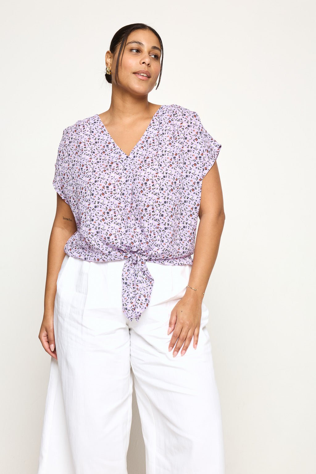 Image of West K Ana Plus Size Tie Front Top Lavender Ditzy Floral