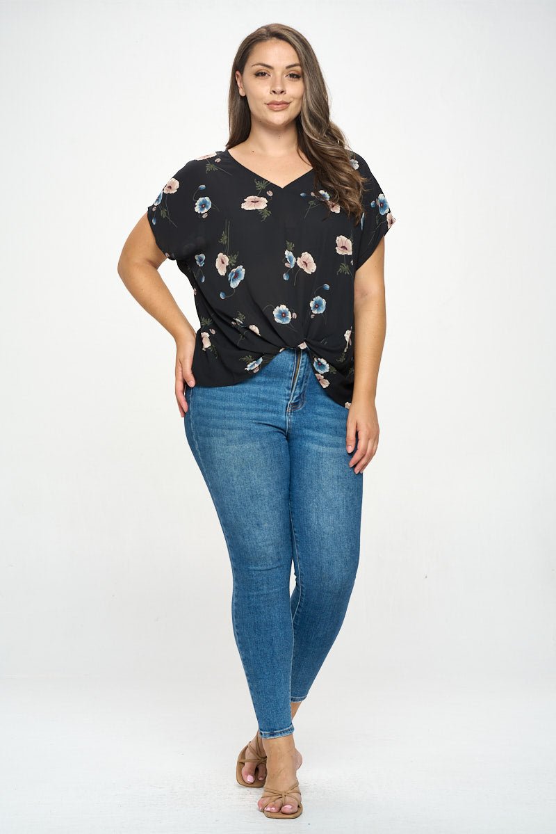 Image of West K Leah Plus Size Short Sleeve Woven Top Black Floral