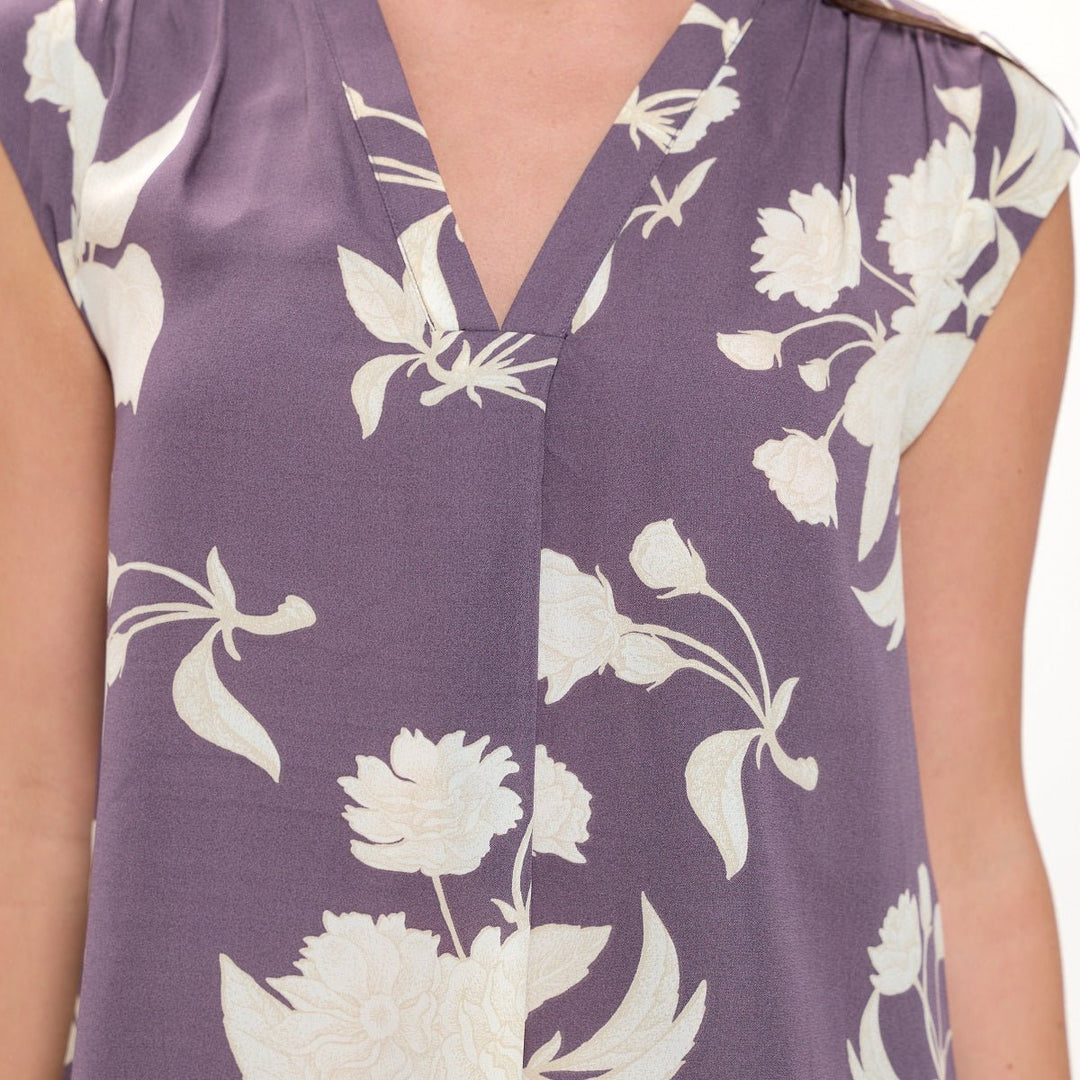 Image of West K Olivia Cap Sleeve V - Neck Top Lavender Floral