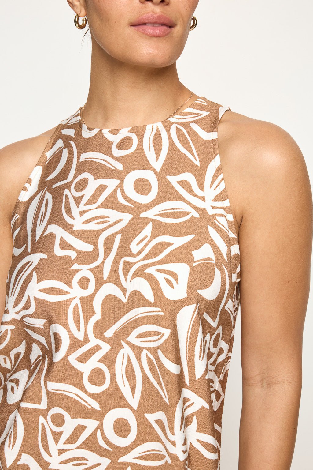 Image of West K Paige Printed Cami Taupe Mono Floral